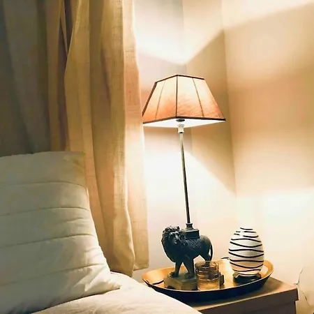 Authentic And Elegant Inside Historical Center